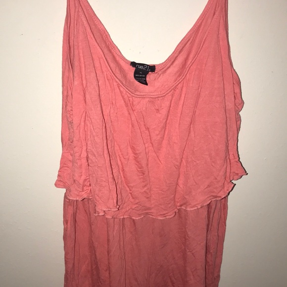 Coral romper - Picture 1 of 3